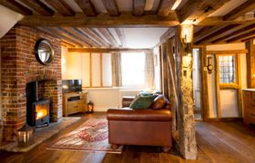 A Little Green Garden Holiday Cottage
