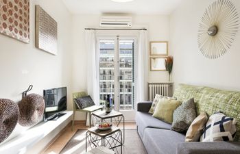 A Look at Barcelona Apartment
