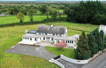 Dillon School House - Luxury in the Countryside Holiday Cottage