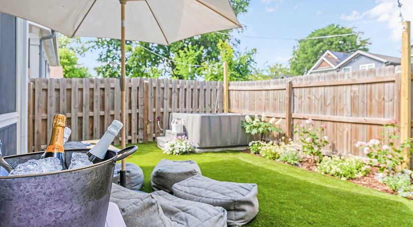 Photo of Country Meets City