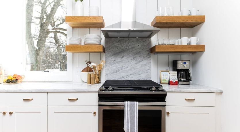 Photo of Country Meets City