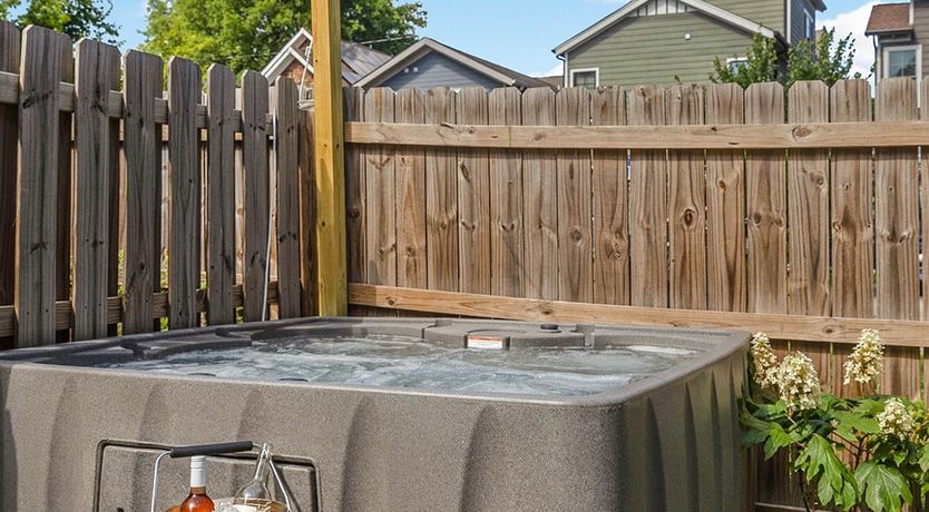 Photo of Country Meets City