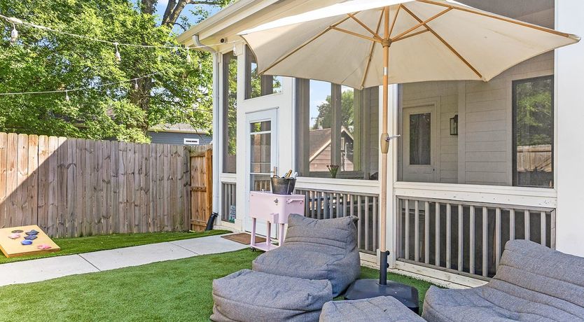 Photo of Country Meets City