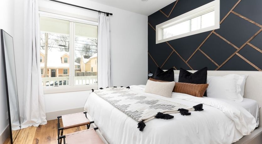 Photo of Country Meets City