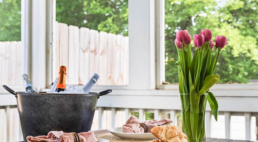 Photo of Country Meets City