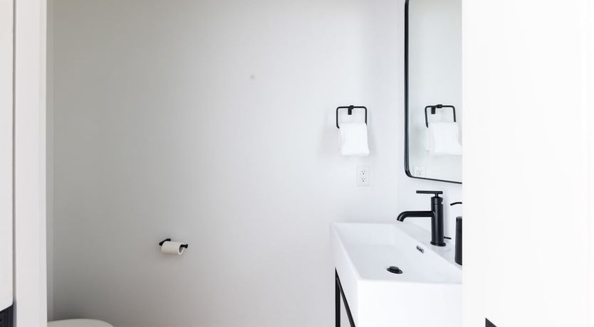 Photo of Country Meets City