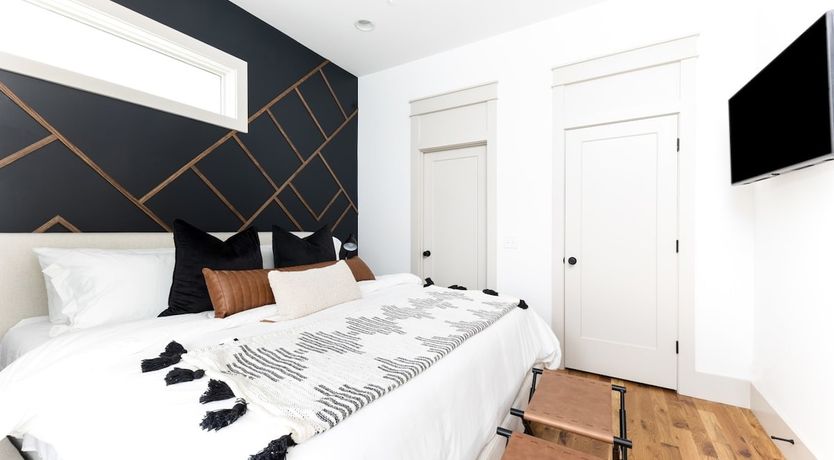 Photo of Country Meets City