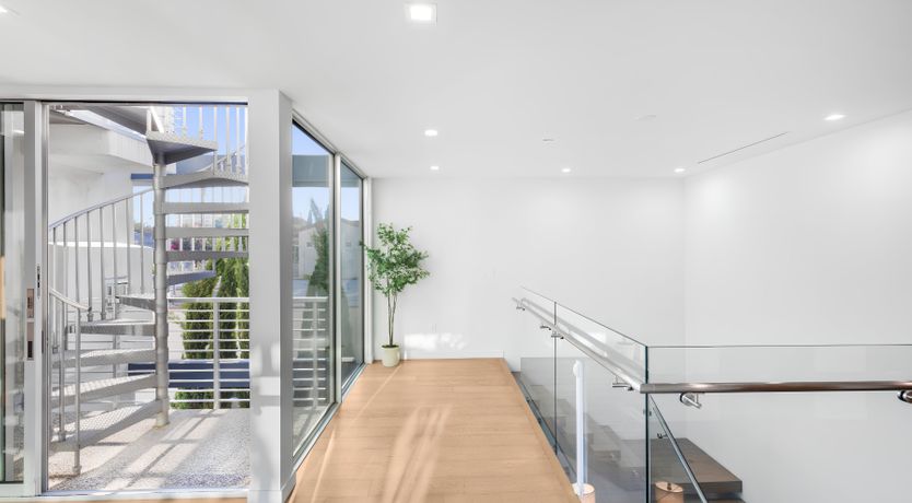 Photo of Grove Hideaway