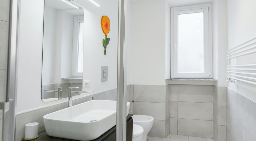 Photo of Ivory Blooms