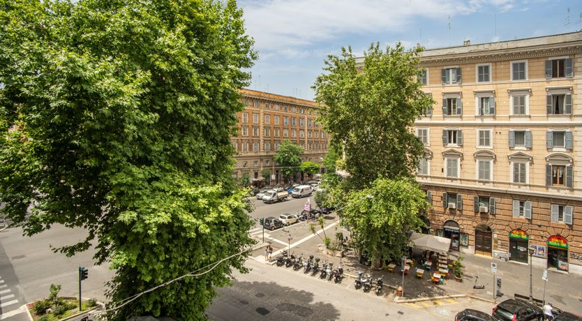 Photo of Cesare's City