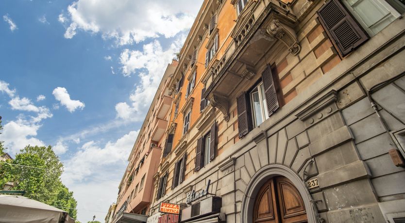 Photo of Cesare's City