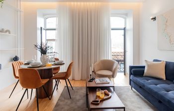 Porto's Pristine Pad Apartment