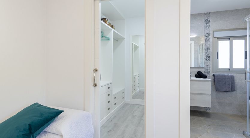 Photo of Alicante Enchantress