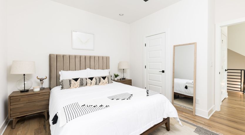 Photo of Southern Serenade