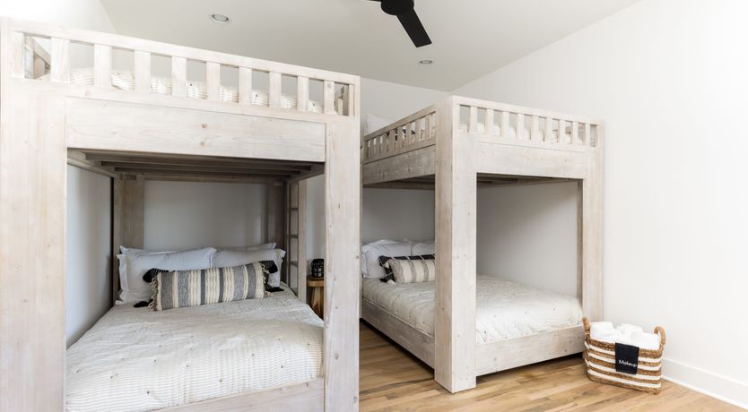 Photo of Southern Serenade