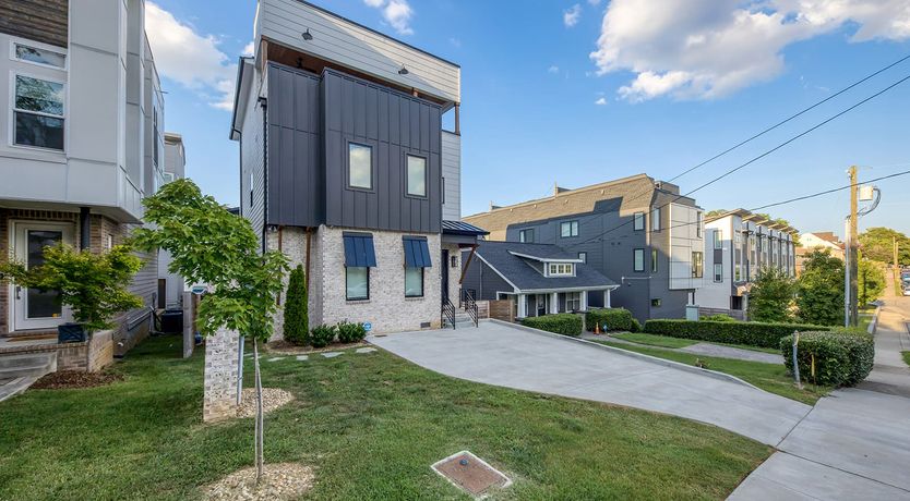 Photo of Southern Serenade