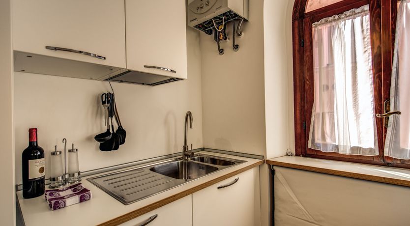 Photo of A Roman Kiss