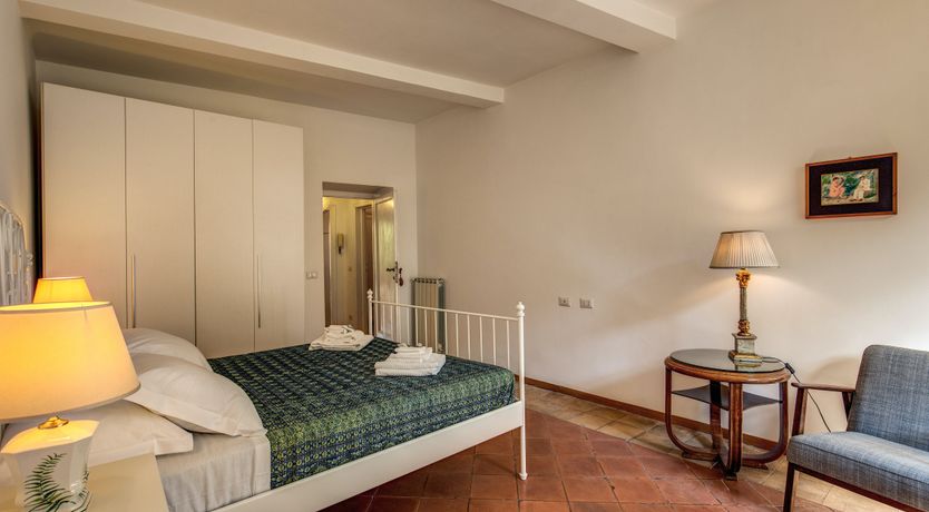 Photo of A Roman Kiss