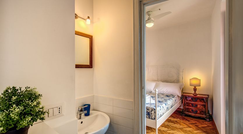 Photo of A Roman Kiss