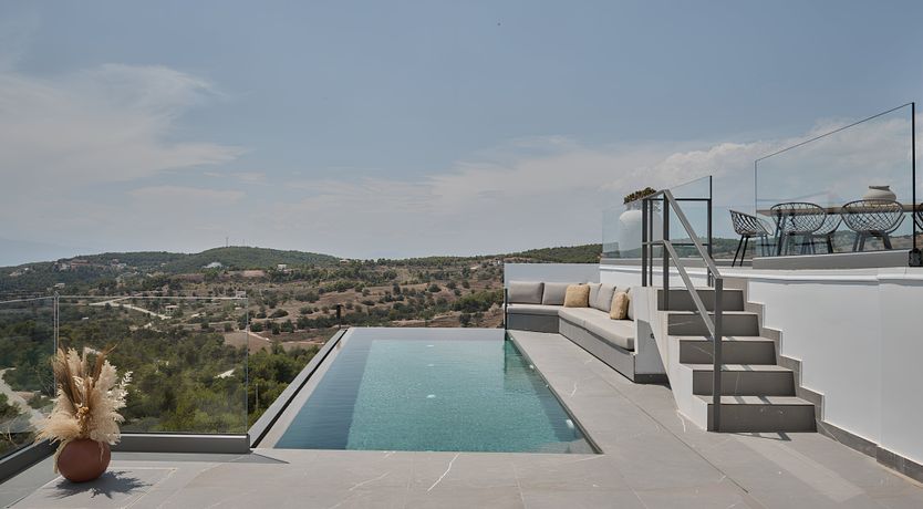 Photo of Greek Majesty