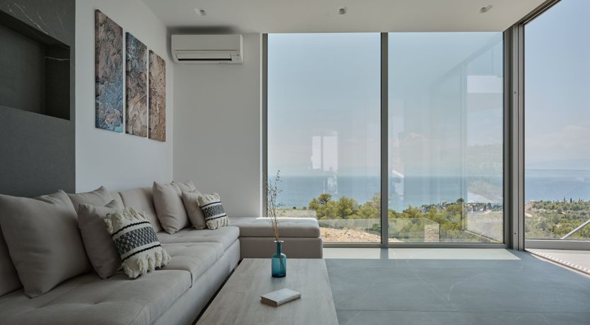 Photo of Greek Majesty