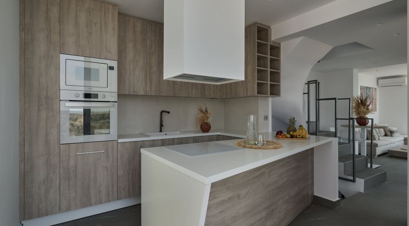 Photo of Greek Majesty