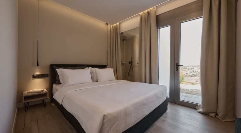 Photo of Greek Majesty