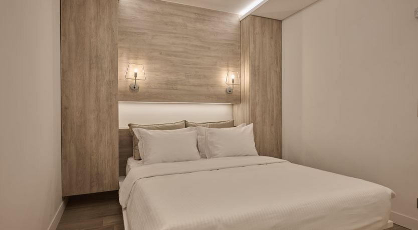 Photo of The Ray of Light