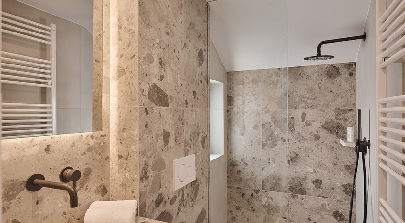 Photo of The Ray of Light