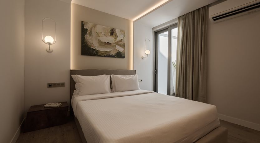 Photo of The Ray of Light