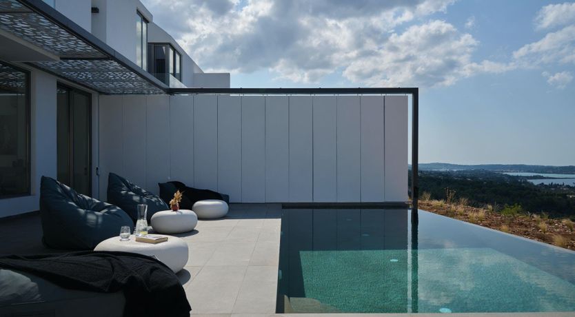 Photo of The Ray of Light