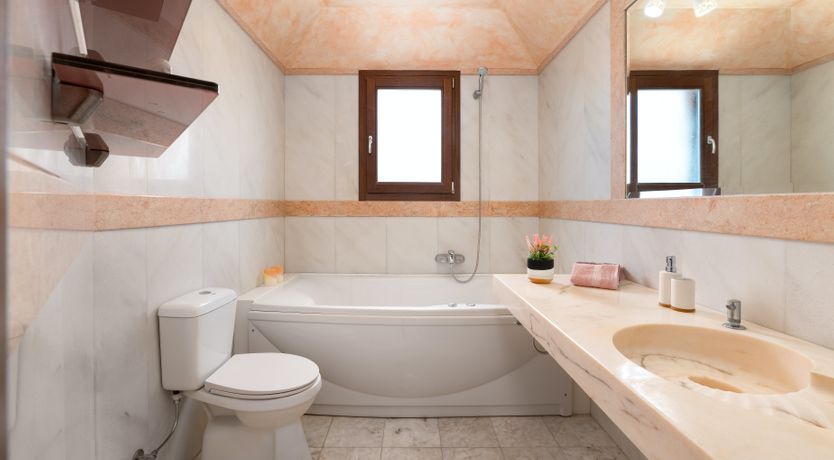 Photo of Golden Sun Retreat