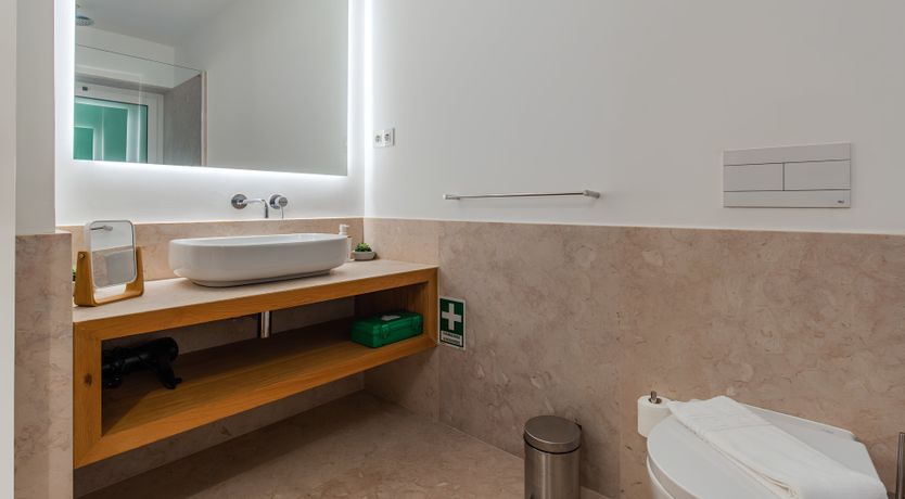 Photo of Chiado Charm