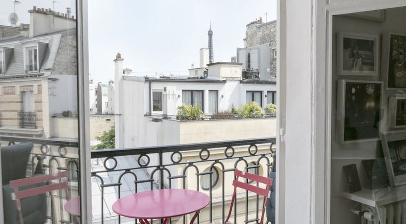 Photo of Midnights in Paris