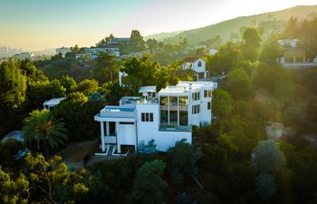 Serenity at Sunset Holiday Home