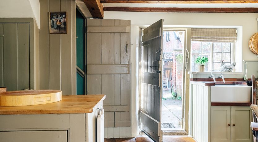 Photo of Jacobean Gem