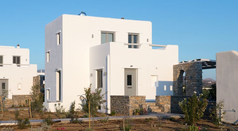 Photo of Naxos Nirvana