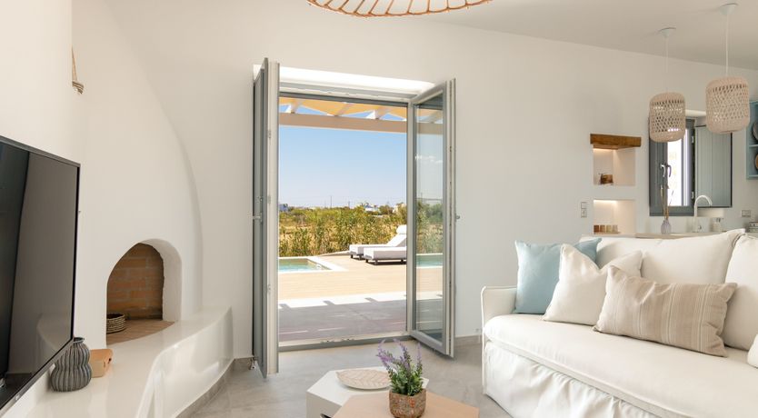 Photo of Naxos Nirvana