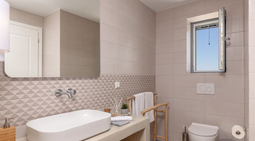 Photo of Naxos Nirvana