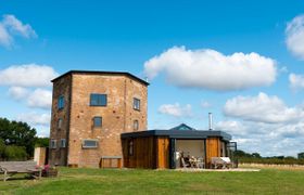 The Marsh Harrier Holiday Cottage