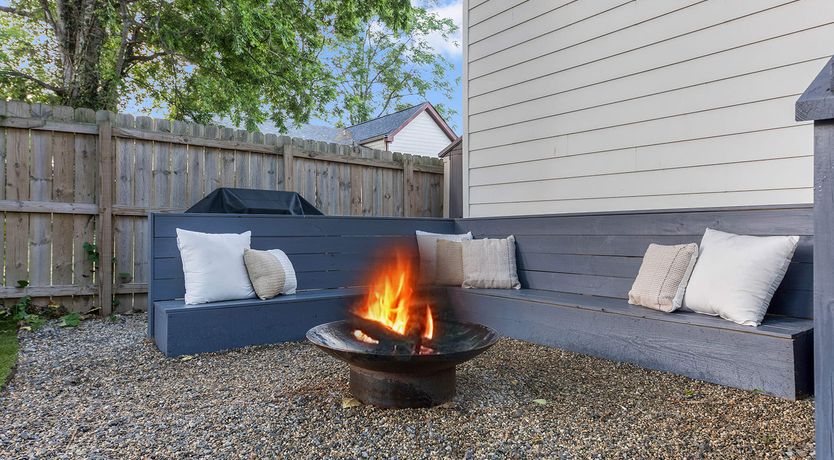 Photo of City-Side Farmhouse