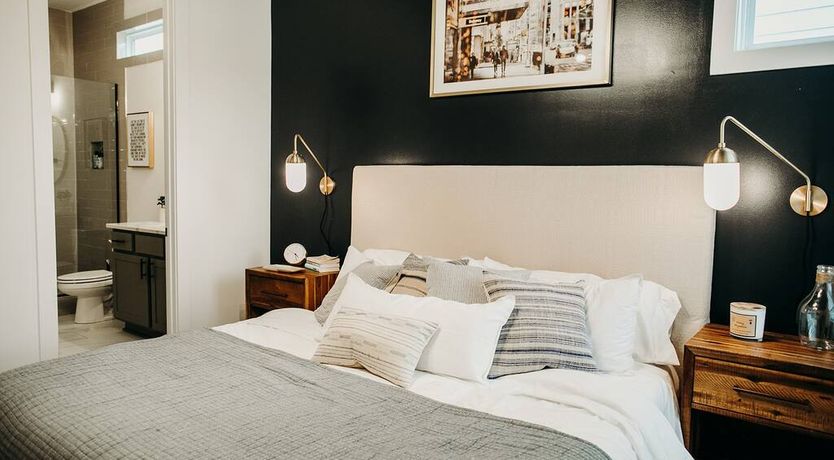 Photo of City-Side Farmhouse