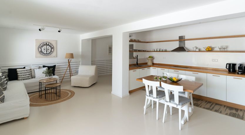 Photo of The Reflections