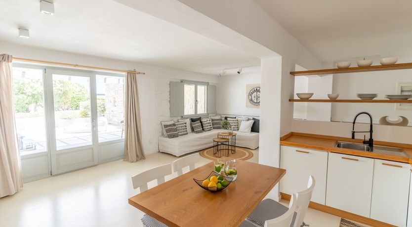 Photo of The Reflections