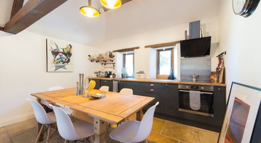 Photo of The Rustic Barnhouse