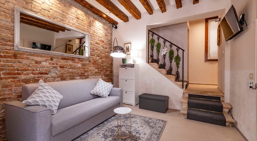 Photo of Venice's Loredan