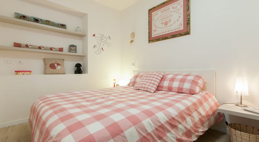 Photo of Florence Belle