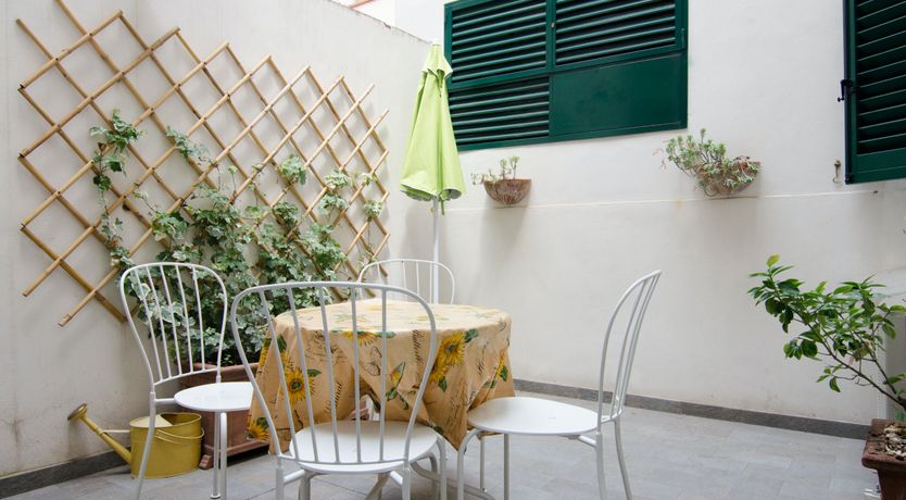 Photo of Florence Belle