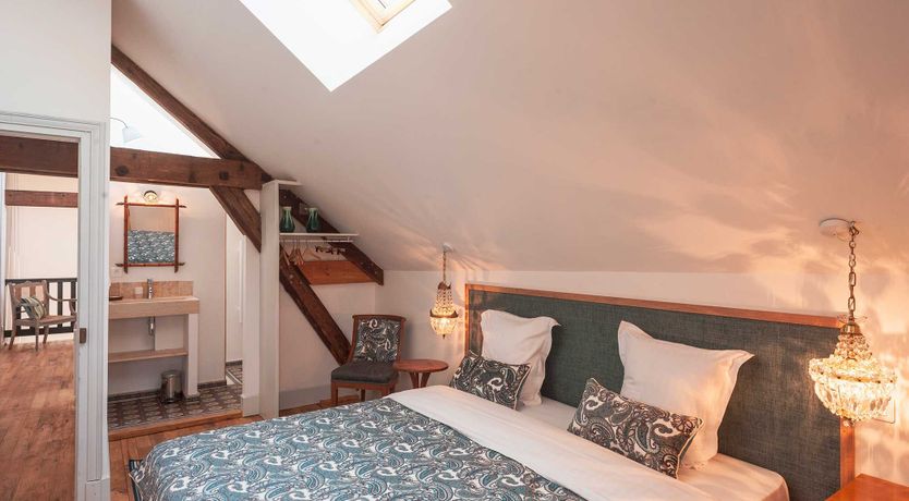 Photo of Between Vineyards & Castles