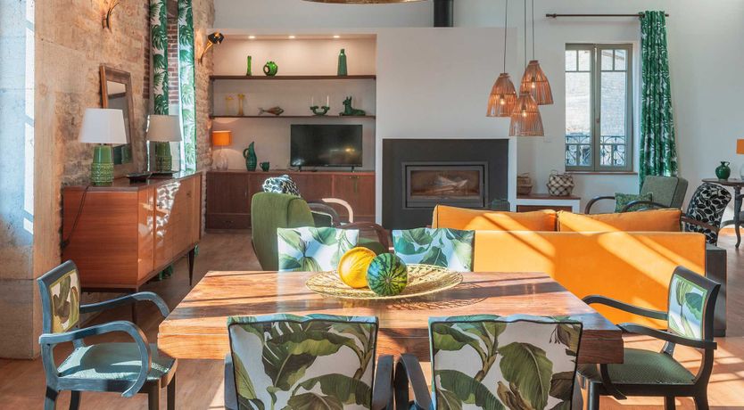 Photo of Between Vineyards & Castles